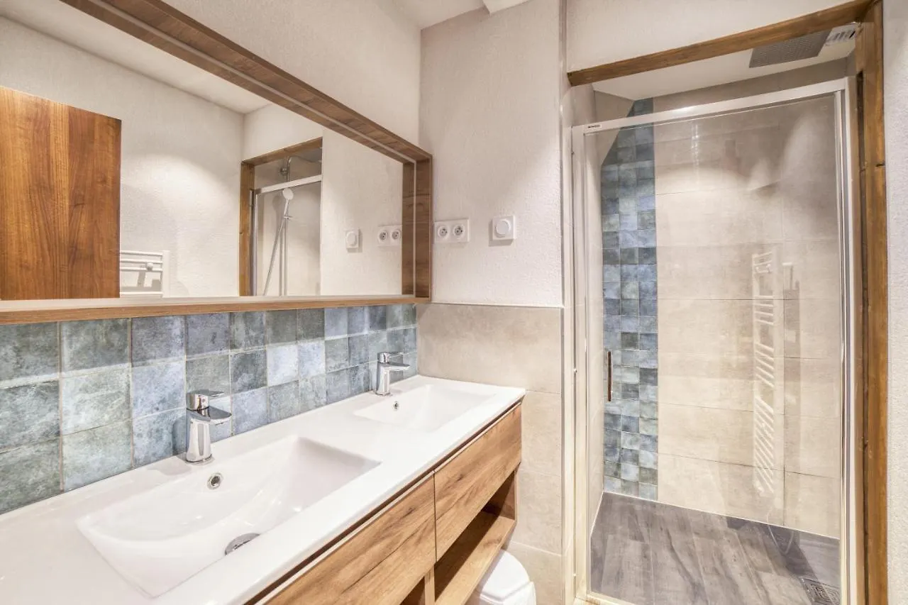 Carline Apartment Morillon